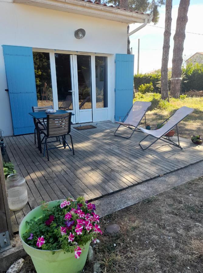 Ferienwohnung Le Stud' A Saint Pierre D'Oleron ! Exterior foto